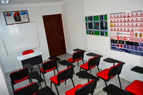 Turgutlu Sürücü Kursu 06